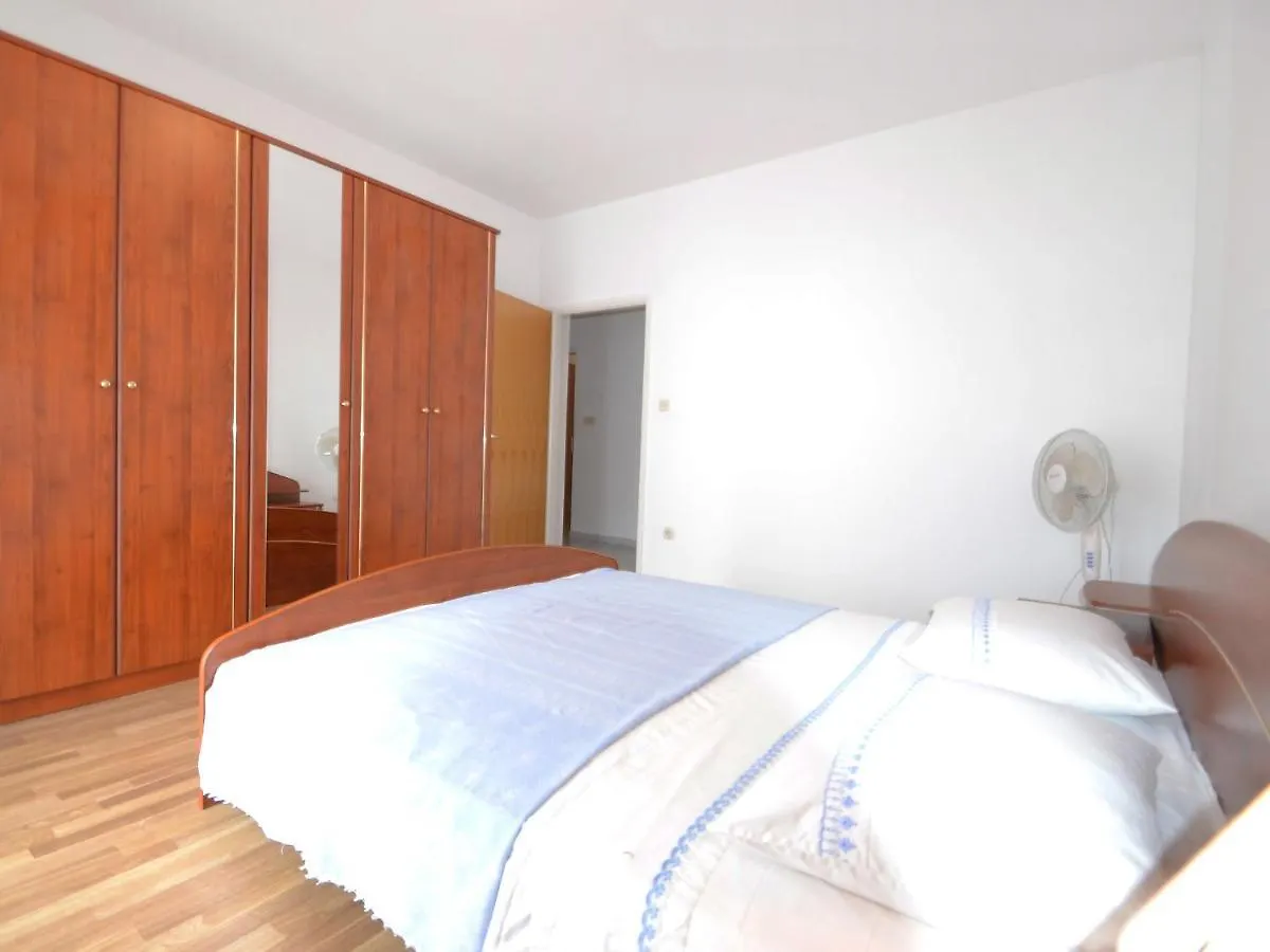 Apartment Ante By Interhome Maslenica